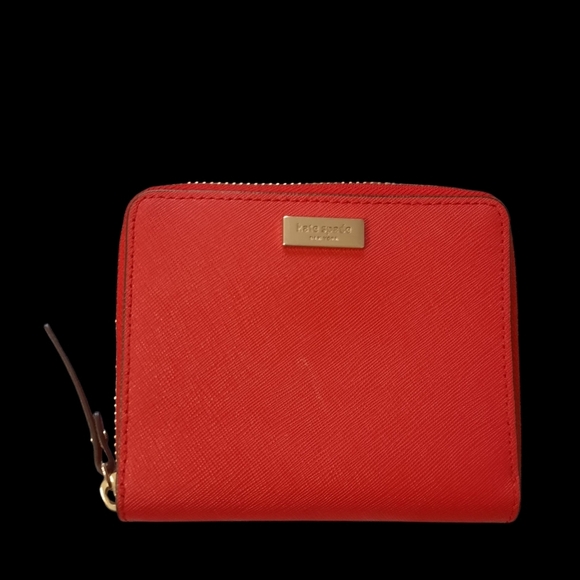 Kate Spade Red Laurel Way Darci Zip Leather Wallet NWOT - Picture 11 of 15